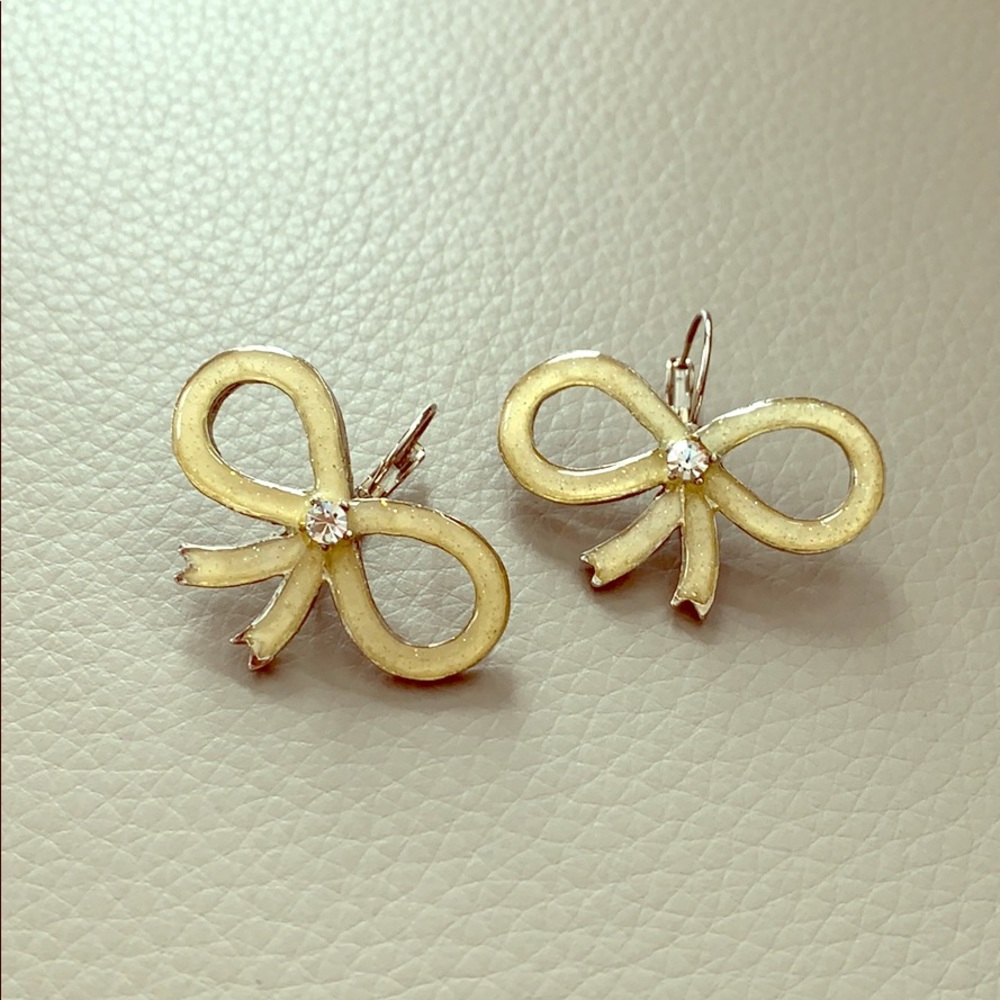 Sparkling Bow Earrings Ivory